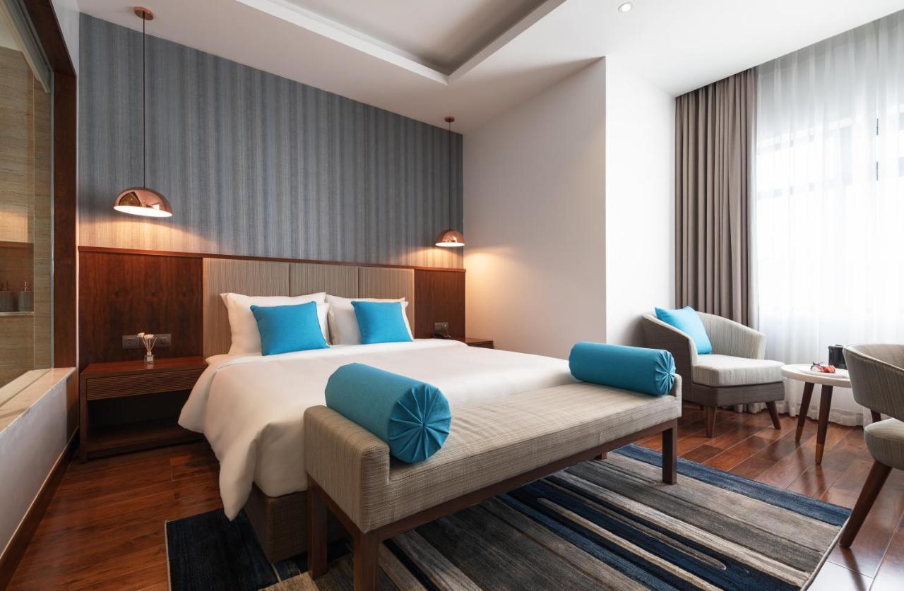 D'Lecia Ha Long Hotel Buitenkant foto