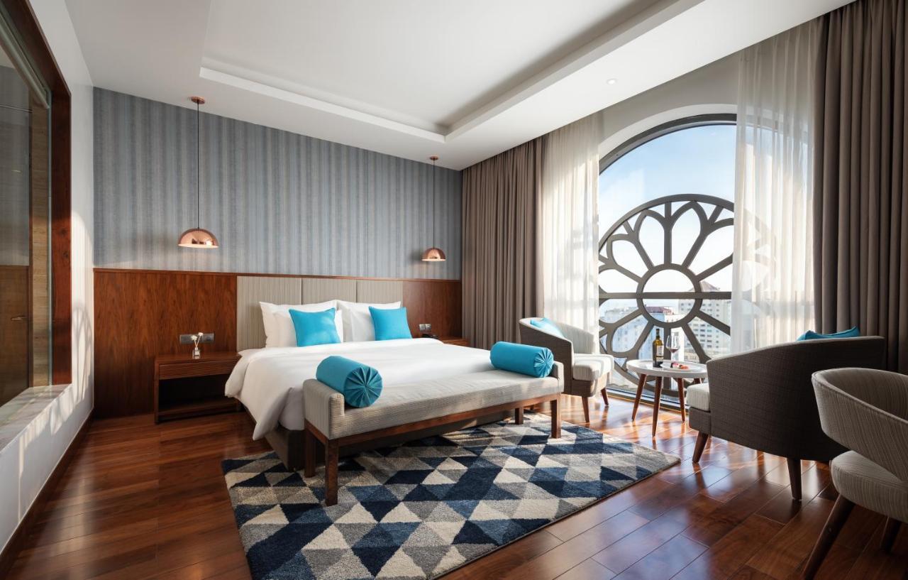 D'Lecia Ha Long Hotel Buitenkant foto